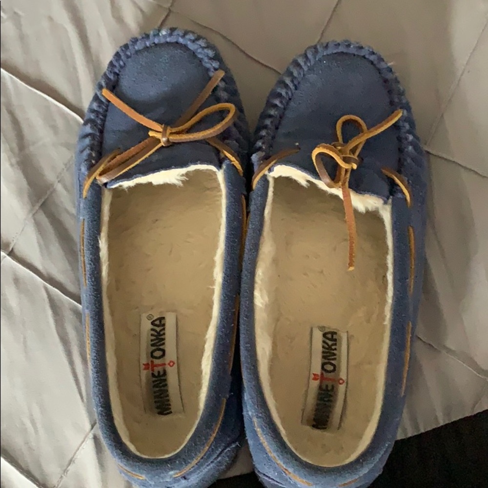 Blueish purple slippers